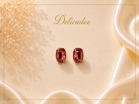 Aretes Cristal Coral – Bañados en Oro Blanco 18K